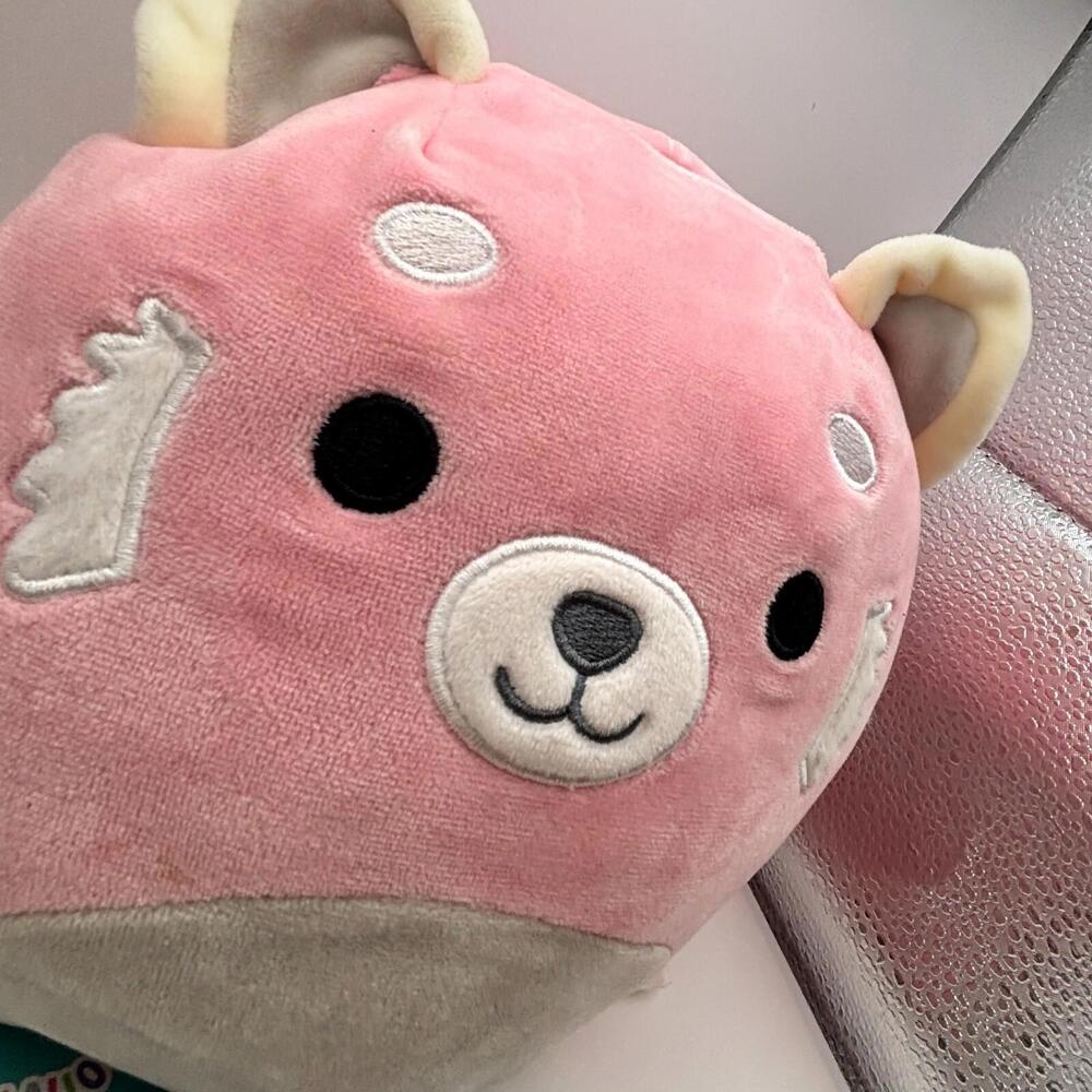 SQUISHMALLOW Flipamallow Mischa Red Panda & Dohna Snow Leopard 8" Plush Toy